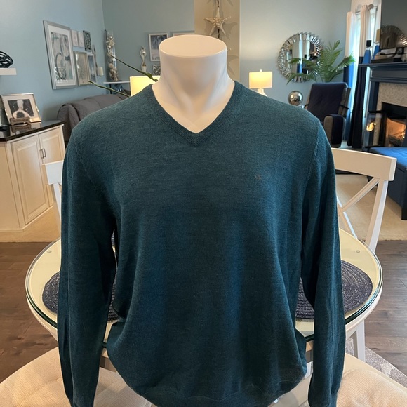 XL Calvin Klein long sleeve Italian Merino Sweater. New Never worn! - Picture 1 of 2